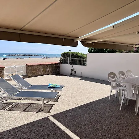 On The Semesterbostad Valras-Plage